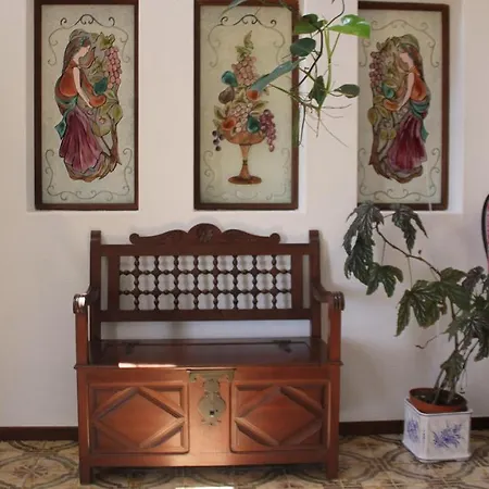 לינה וארוחת בוקר Alcaide