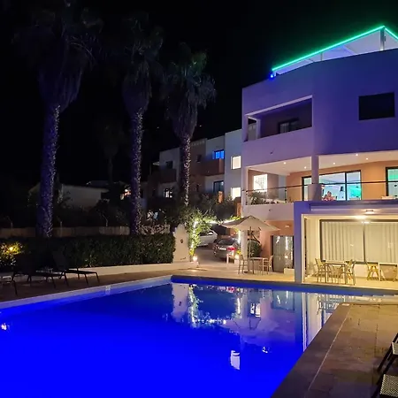 Alcaide Готель типу 