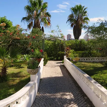 فندق مبيت وإفطار Alcaide 2*