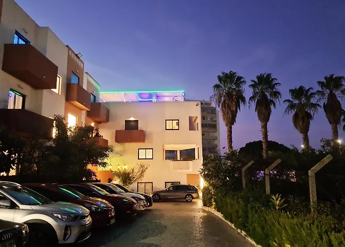 Bed & Breakfast Alcaide 3*