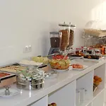 Bed & Breakfast Alcaide 3*
