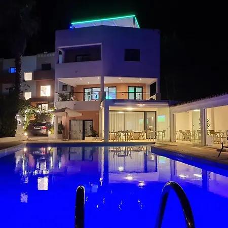 לינה וארוחת בוקר Alcaide