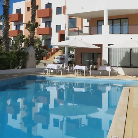 Alcaide ベッド・アンド・ブレックファスト 3*